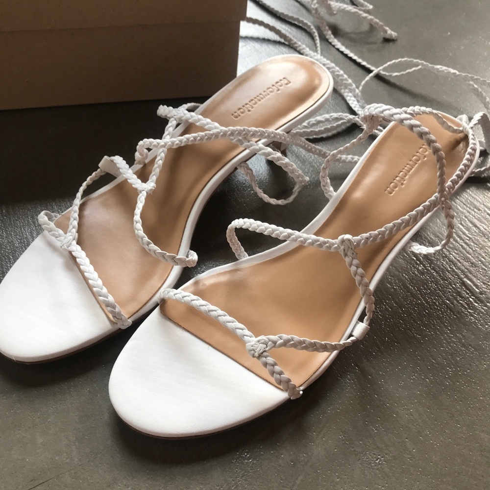 BRAND NEW Reformation Porto Sandal WHITE Sz 9
